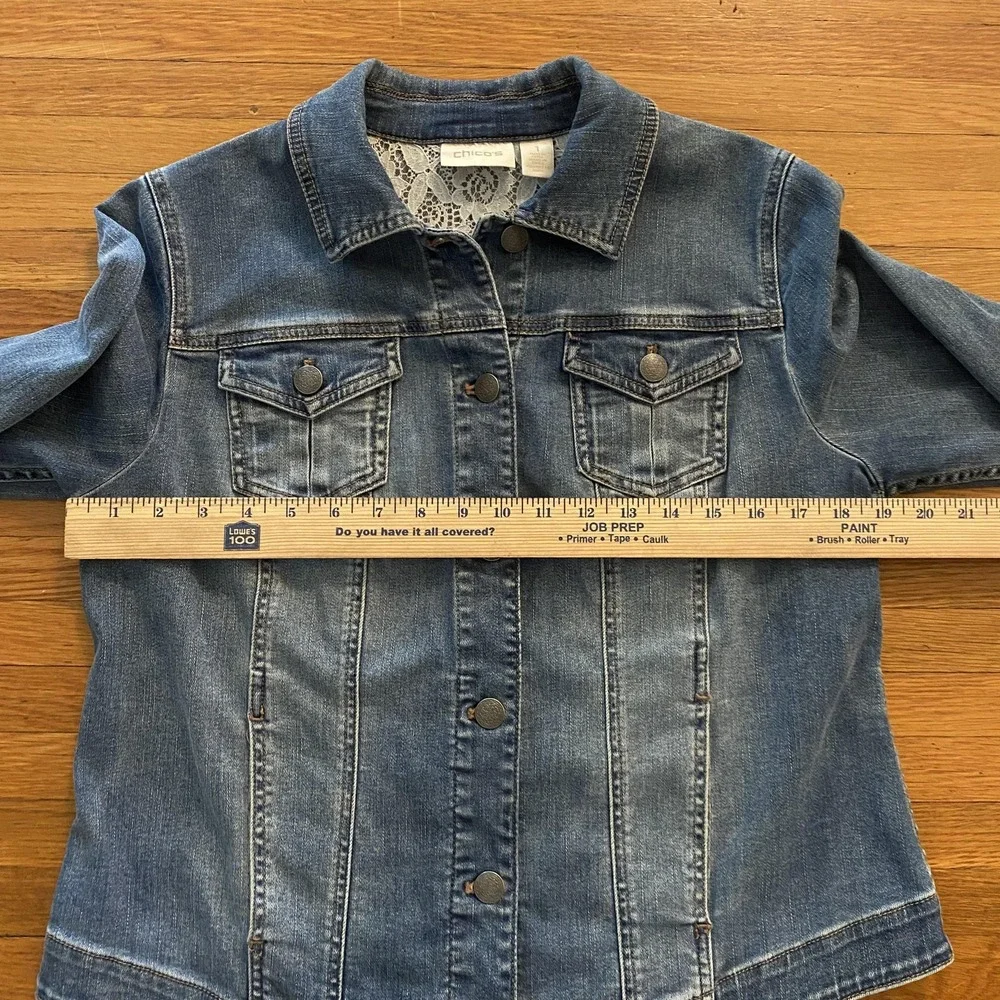 Chicos Jacket Womens 1 Medium Blue Denim Jean Lace Yoke Stretch Button Casual‎ - Picture 7 of 16